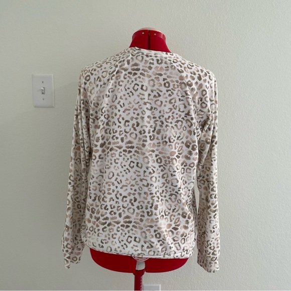 PJ Salvage Cream Leopard Print PJ’s Lounge Pants and Top - Picture 4 of 5